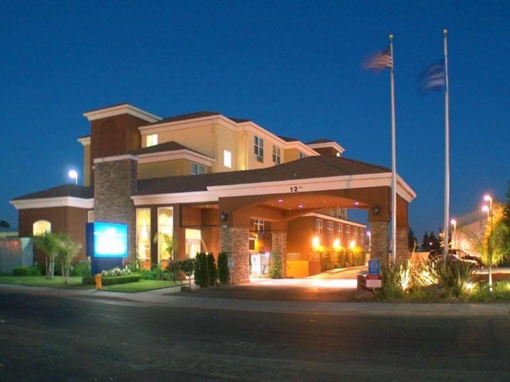 Holiday Inn Express- West Sacramento By Ihg מראה חיצוני תמונה
